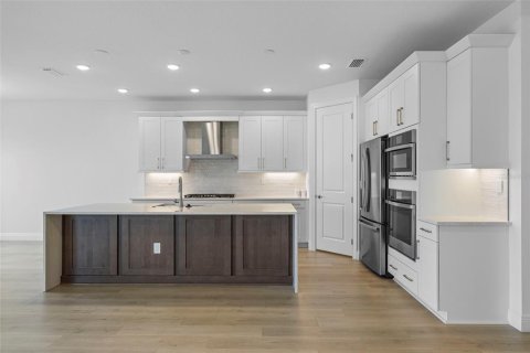 Casa en venta en Lakewood Ranch, Florida, 2 dormitorios, 169.73 m2 № 2391209 - foto 8