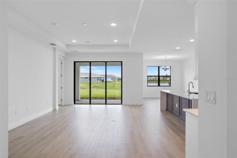 Casa en venta en Lakewood Ranch, Florida, 2 dormitorios, 169.73 m2 № 2391209 - foto 17