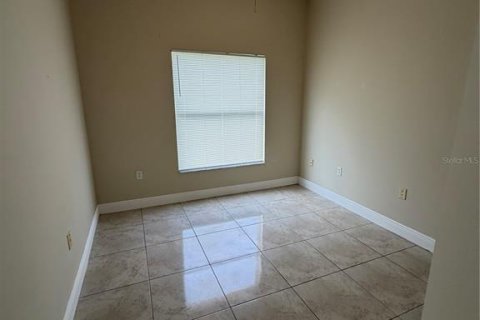 Villa ou maison à louer à Kissimmee, Floride: 5 chambres, 235.04 m2 № 2419366 - photo 13