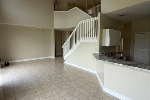 Villa ou maison à louer à Kissimmee, Floride: 5 chambres, 235.04 m2 № 2419366 - photo 5