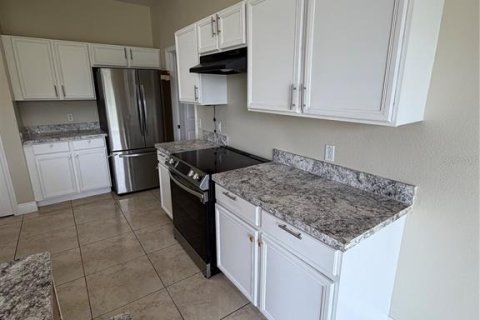 Villa ou maison à louer à Kissimmee, Floride: 5 chambres, 235.04 m2 № 2419366 - photo 7