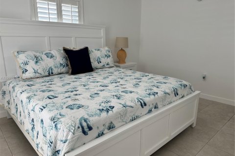 Condo in Vero Beach, Florida, 2 bedrooms  № 2044943 - photo 20