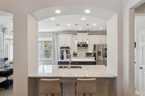 Villa ou maison à vendre à Oviedo, Floride: 4 chambres, 386.19 m2 № 2133926 - photo 20