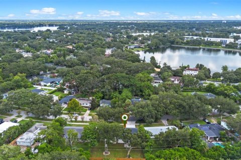 Casa en venta en Orlando, Florida, 3 dormitorios, 213.3 m2 № 1915658 - foto 20