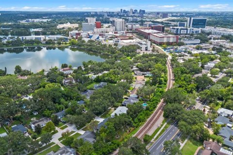 Casa en venta en Orlando, Florida, 3 dormitorios, 213.3 m2 № 1915658 - foto 21