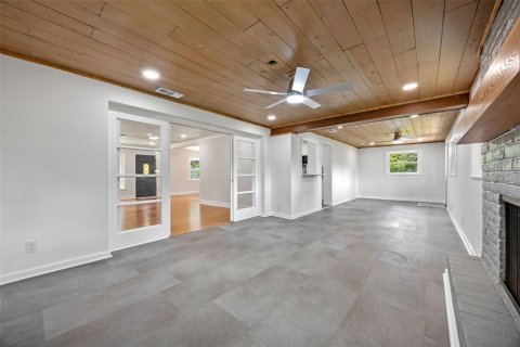 Casa en venta en Orlando, Florida, 3 dormitorios, 213.3 m2 № 1915658 - foto 15