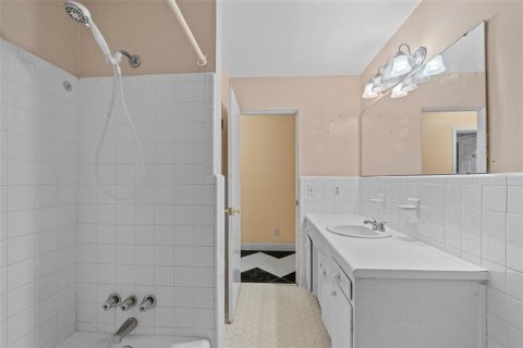 Villa ou maison à vendre à Winter Haven, Floride: 3 chambres, 199.65 m2 № 1389023 - photo 22