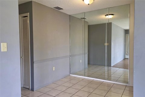 Copropriété à louer à Holiday, Floride: 2 chambres, 71.35 m2 № 2415019 - photo 11