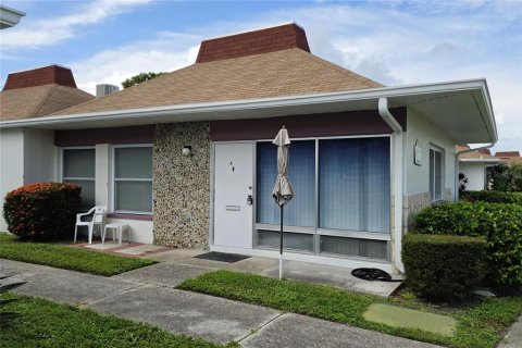Copropriété à louer à Holiday, Floride: 2 chambres, 71.35 m2 № 2415019 - photo 6
