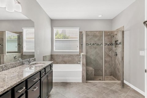 Villa ou maison à vendre à Bradenton, Floride: 3 chambres, 234.49 m2 № 1843963 - photo 28