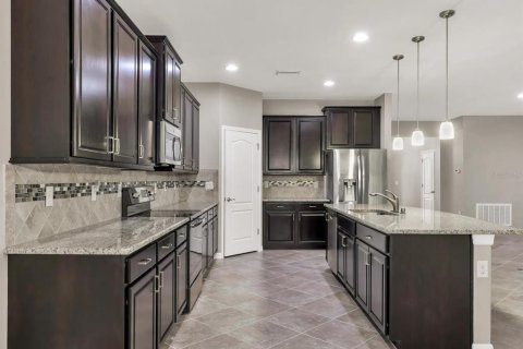 Villa ou maison à vendre à Bradenton, Floride: 3 chambres, 234.49 m2 № 1843963 - photo 17