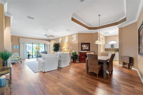 House in Sarasota, Florida 3 bedrooms, 220.83 sq.m. № 2111201 - photo 14