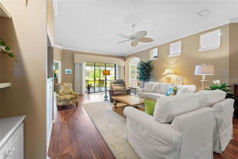 House in Sarasota, Florida 3 bedrooms, 220.83 sq.m. № 2111201 - photo 4