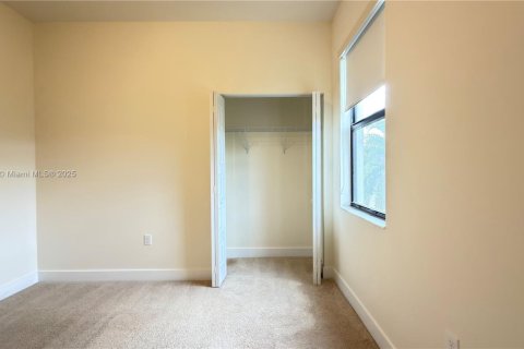 Condominio en venta en Doral, Florida, 3 dormitorios, 114.83 m2 № 1973927 - foto 17