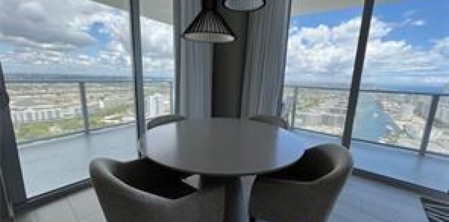 Condo in Hollywood, Florida, 2 bedrooms № 949942