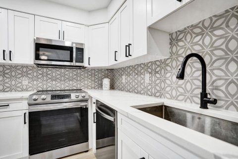 Copropriété à vendre à Delray Beach, Floride: 1 chambre, 66.89 m2 № 2048594 - photo 4