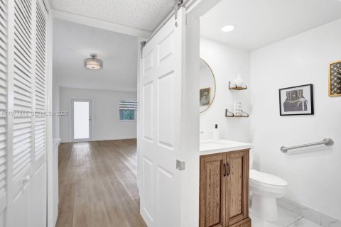 Copropriété à vendre à Delray Beach, Floride: 1 chambre, 66.89 m2 № 2048594 - photo 25