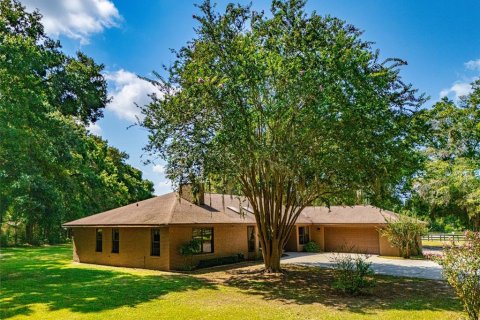 Villa ou maison à vendre à Ocala, Floride: 3 chambres, 215.44 m2 № 1906552 - photo 1