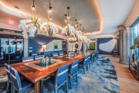 Copropriété à louer à West Palm Beach, Floride: 4 chambres, 412.49 m2 № 2146606 - photo 8