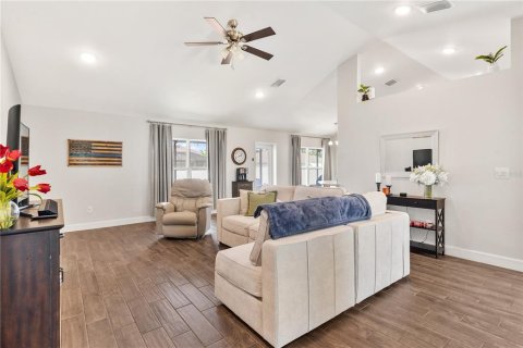 Villa ou maison à vendre à Belleview, Floride: 3 chambres, 172.98 m2 № 1918346 - photo 7