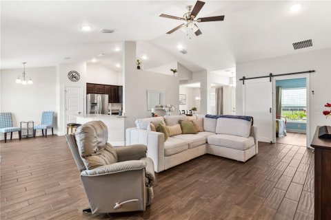 Villa ou maison à vendre à Belleview, Floride: 3 chambres, 172.98 m2 № 1918346 - photo 8