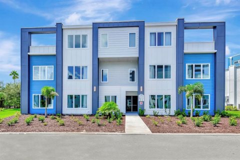 Condo à Four Corners, Floride, 3 chambres  № 2427065