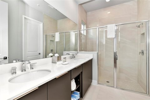 Copropriété à vendre à Four Corners, Floride: 3 chambres, 139.35 m2 № 2427065 - photo 25