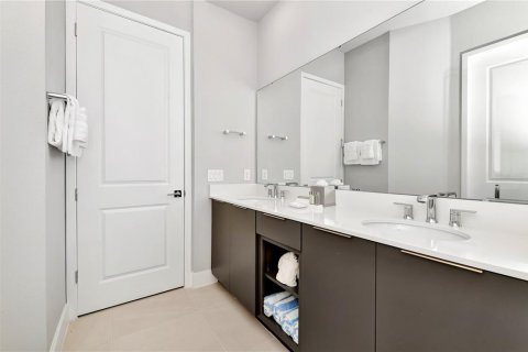 Copropriété à vendre à Four Corners, Floride: 3 chambres, 139.35 m2 № 2427065 - photo 26