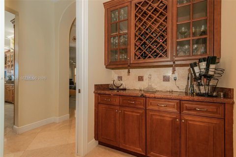 Villa ou maison à vendre à Pembroke Pines, Floride: 5 chambres, 420.01 m2 № 1996262 - photo 15