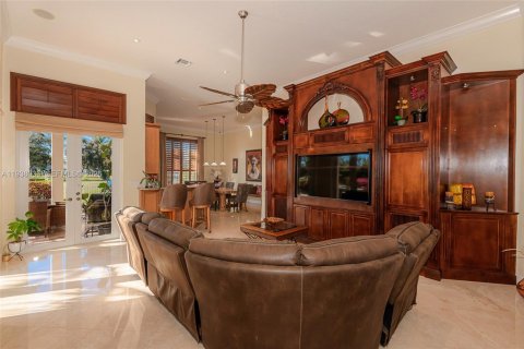 Villa ou maison à vendre à Pembroke Pines, Floride: 5 chambres, 420.01 m2 № 1996262 - photo 24