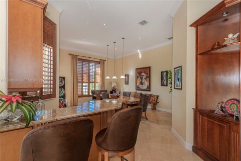 Villa ou maison à vendre à Pembroke Pines, Floride: 5 chambres, 420.01 m2 № 1996262 - photo 28