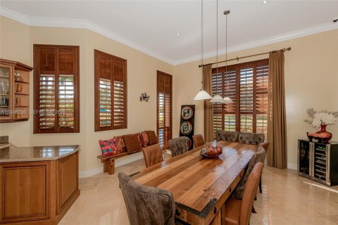 Villa ou maison à vendre à Pembroke Pines, Floride: 5 chambres, 420.01 m2 № 1996262 - photo 30