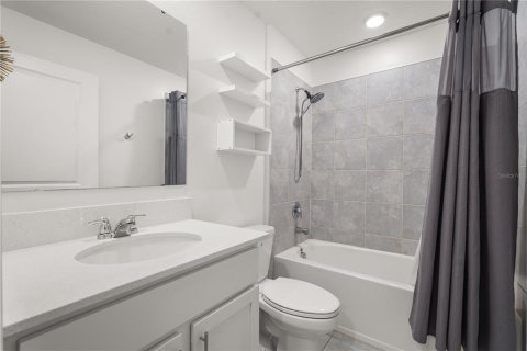 Villa ou maison à vendre à Kissimmee, Floride: 3 chambres, 144.93 m2 № 2398715 - photo 27