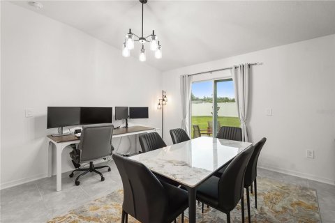 Villa ou maison à vendre à Kissimmee, Floride: 3 chambres, 144.93 m2 № 2398715 - photo 14