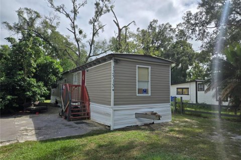 Immobilier commercial à vendre à Tampa, Floride: 5 chambres, 187.29 m2 № 2424298 - photo 6