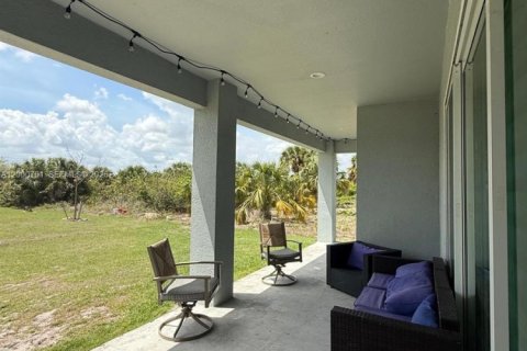 Casa en venta en LaBelle, Florida, 3 dormitorios, 157 m2 № 2170176 - foto 14