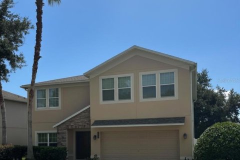 House in Tavares, Florida 4 bedrooms, 247.68 sq.m. № 2342119