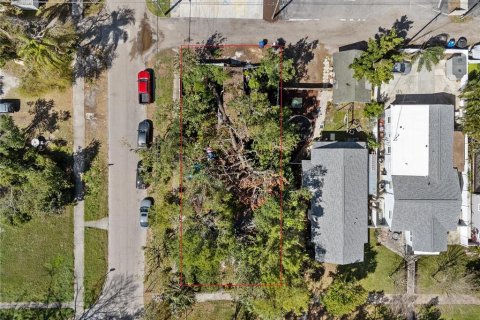 House in Saint Petersburg, Florida 3 bedrooms, 95.69 sq.m. № 1817303 - photo 2