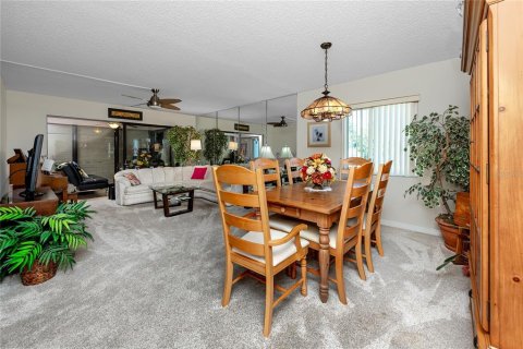 Condo in Clearwater, Florida, 2 bedrooms № 2103098 - photo 19