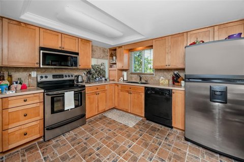 Condo in Clearwater, Florida, 2 bedrooms № 2103098 - photo 12