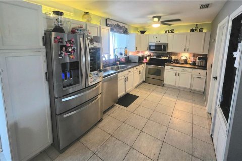 Casa en venta en North Port, Florida, 3 dormitorios, 114.18 m2 № 1900195 - foto 8