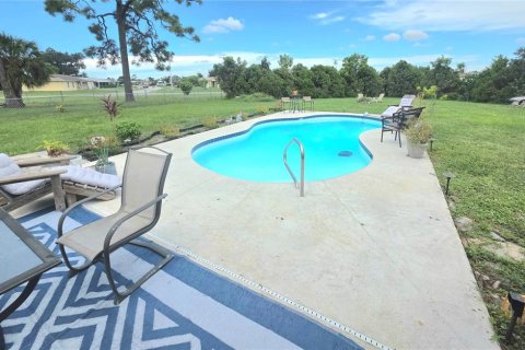 Casa en venta en North Port, Florida, 3 dormitorios, 114.18 m2 № 1900195 - foto 4