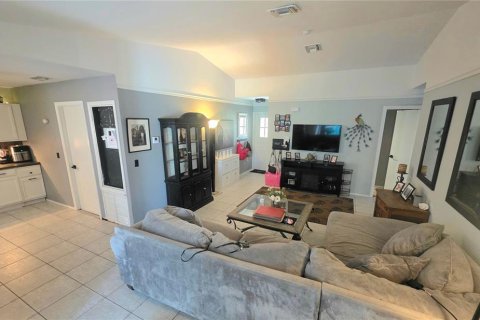 Casa en venta en North Port, Florida, 3 dormitorios, 114.18 m2 № 1900195 - foto 7