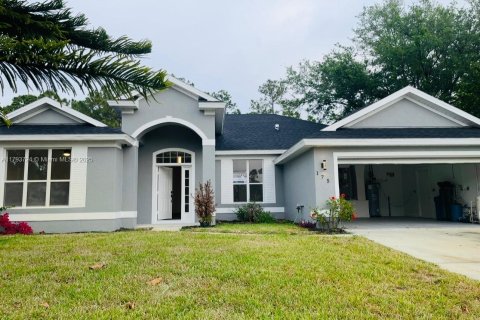 Villa ou maison à vendre à Palm Bay, Floride: 4 chambres № 1870030 - photo 1