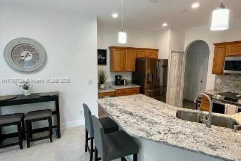 Villa ou maison à vendre à Palm Bay, Floride: 4 chambres № 1870030 - photo 7