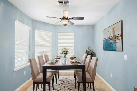 Casa en venta en Davenport, Florida, 5 dormitorios, 277.22 m2 № 2204014 - foto 16