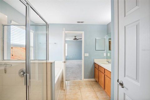 Casa en venta en Davenport, Florida, 5 dormitorios, 277.22 m2 № 2204014 - foto 30