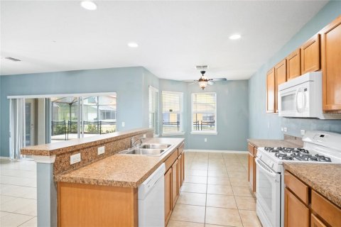 Casa en venta en Davenport, Florida, 5 dormitorios, 277.22 m2 № 2204014 - foto 11