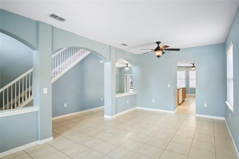 Casa en venta en Davenport, Florida, 5 dormitorios, 277.22 m2 № 2204014 - foto 8
