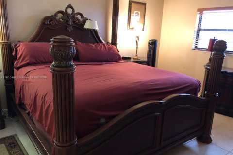 Copropriété à vendre à Miami, Floride: 2 chambres, 136.57 m2 № 1865614 - photo 20